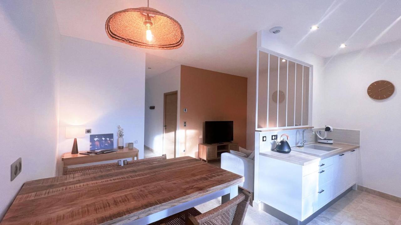Apartamento Les Logis De Cocagne Saint-Rémy-de-Provence Exterior foto