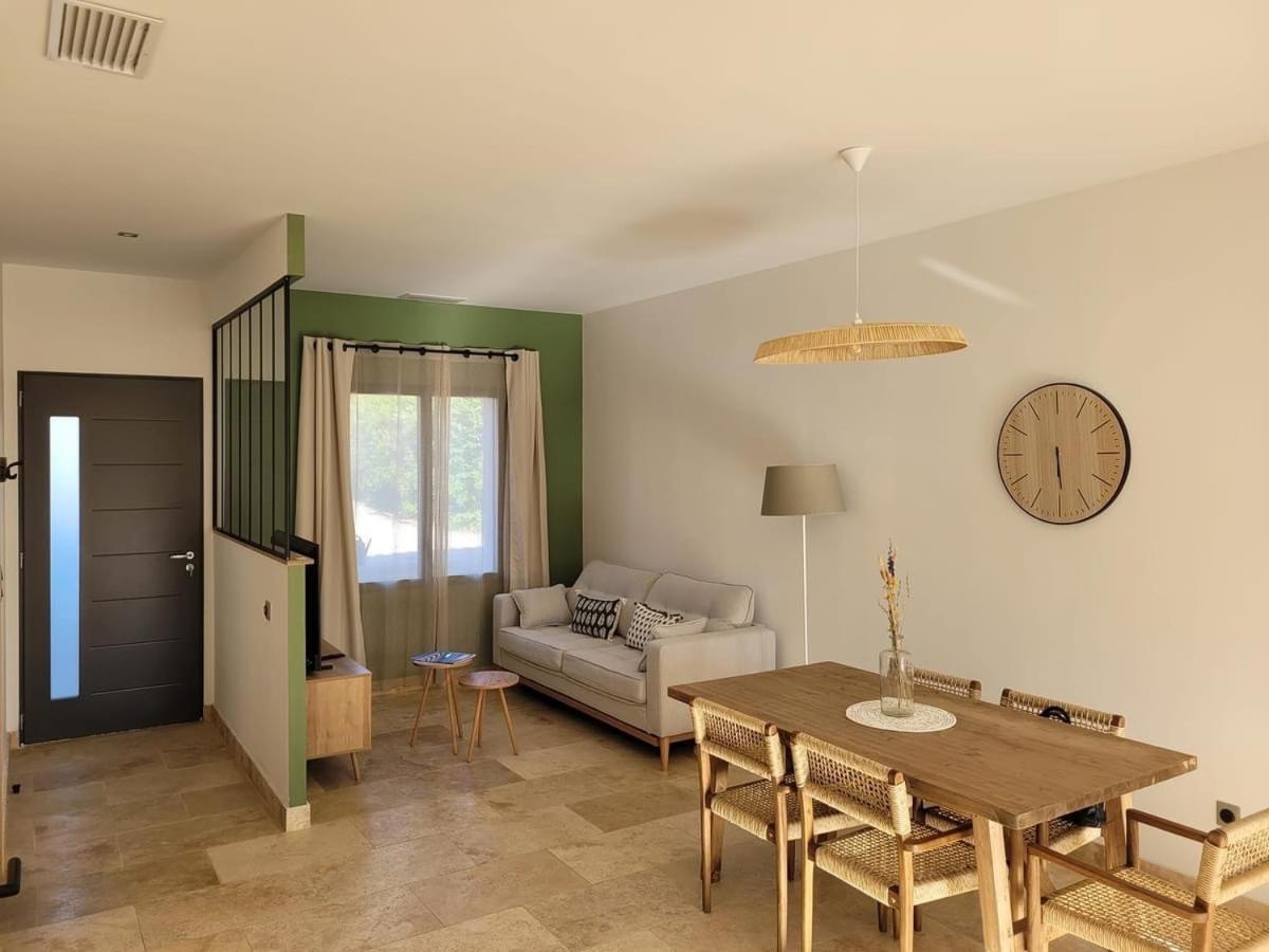 Apartamento Les Logis De Cocagne Saint-Rémy-de-Provence Exterior foto